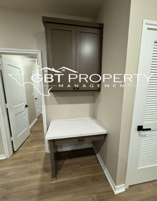 Photo - Brand New Apartments!!  2 Bedroom 2 Bath! Unidad 2F