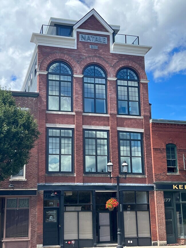 Photo - 279 Dutton St