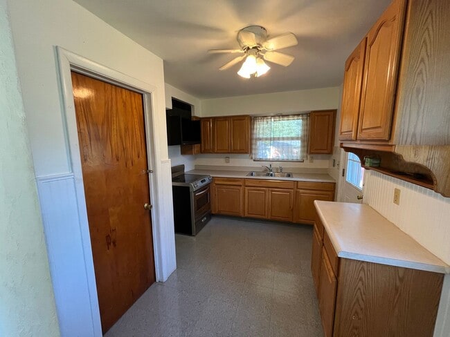 Photo - Three bedroom in Godfrey