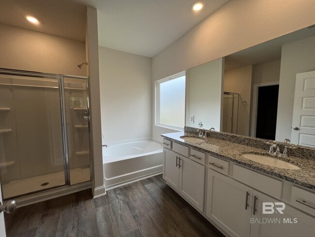 Photo - 14836 Dayton Cir