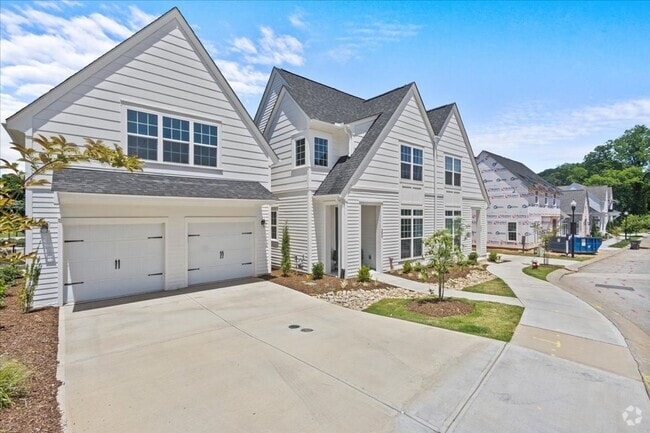 Building Photo - 4 bedroom 3.5 bath with the Bonus room and... Rental
