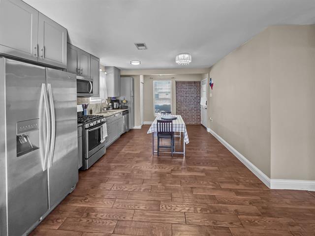 Photo - 924 Meadow Mead Dr
