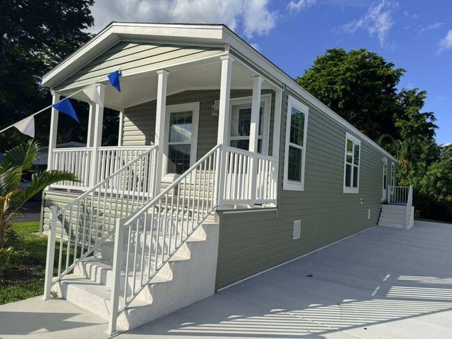 Photo - 5391 SW 35th Ct