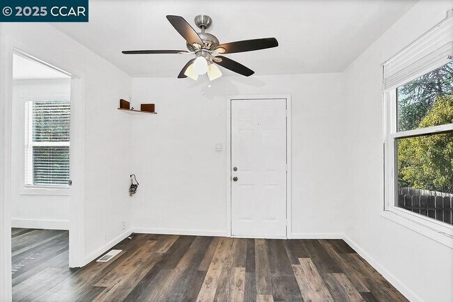 Photo - 2381 Monterey Ave