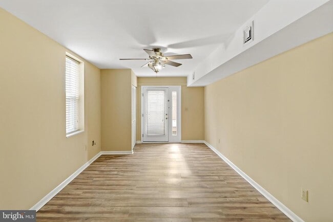 Photo - 2537 S Broad St