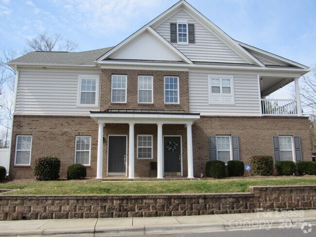 Building Photo - 15418 Jade St Rental