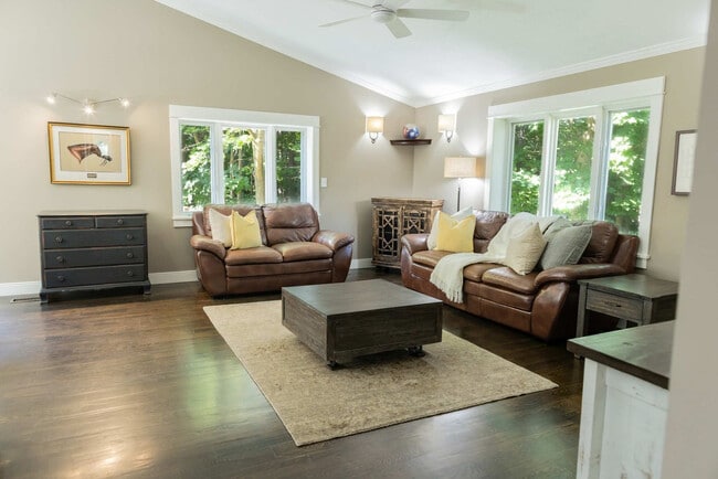 Photo - 8212 Bennett Rd Unidad ID1339913P