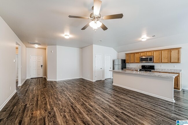 Photo - 155 Woodland Wy