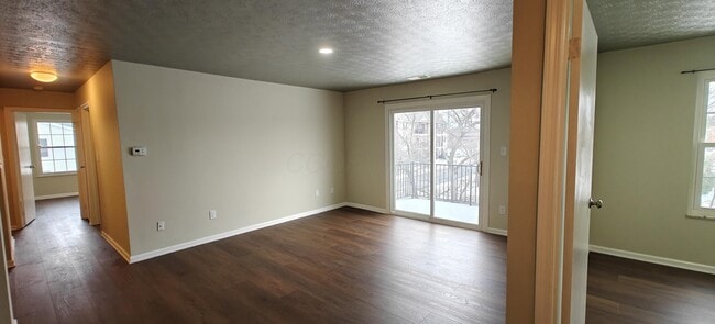 Photo - 1540 Slade Ave Unidad 303