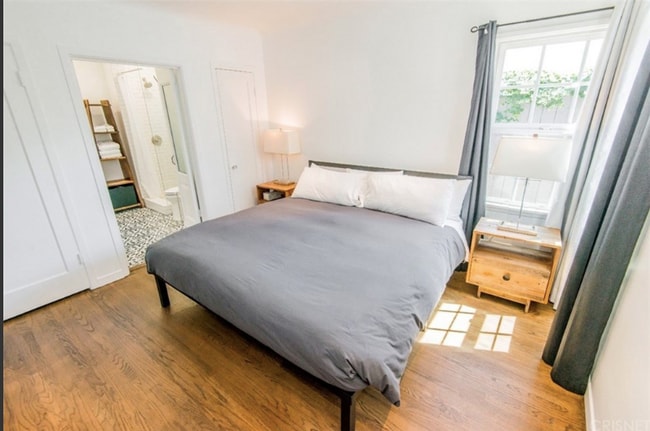 Photo - 809 N Curson Ave