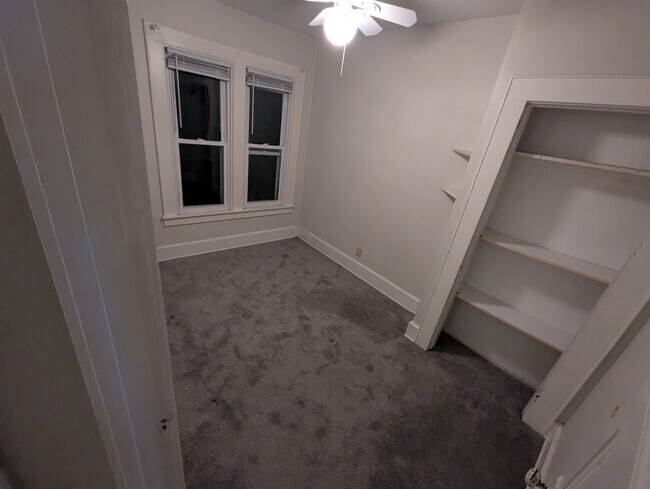 6421 Glade Ave Unit 2