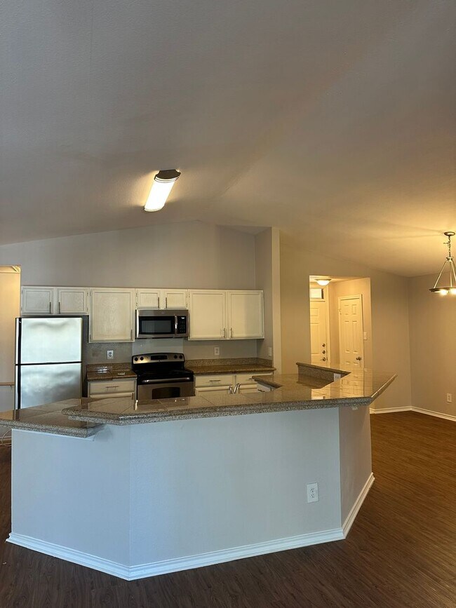 Photo - Pointe 360 @ 222 Condominiums - Huge 2 bedroom w attached Garage - $1295 Rent w Credit - Pool