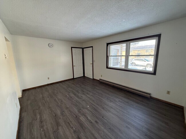 Photo - 422-428 8th Ave NE Unit 424