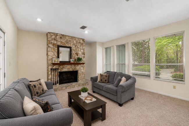 Photo - 315 NW 28 St