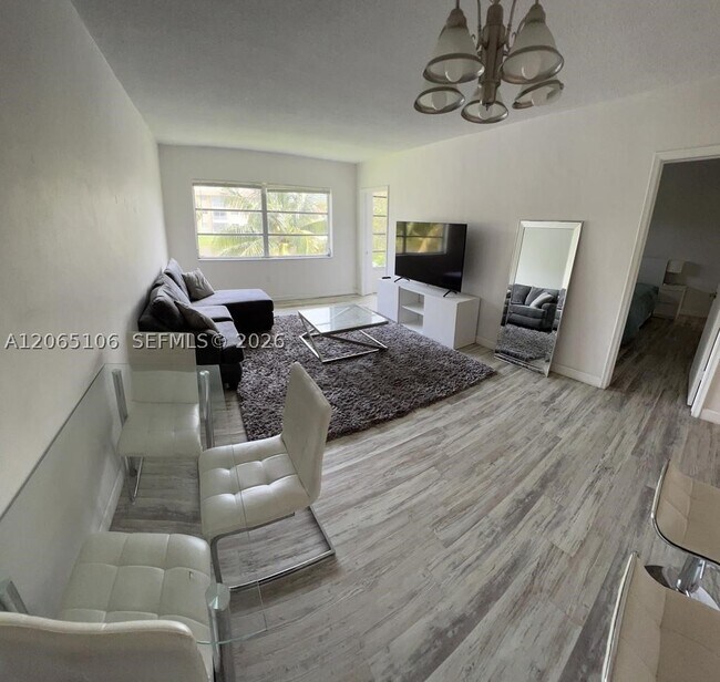 Photo - 2825 NE 201st Terrace Unit M215