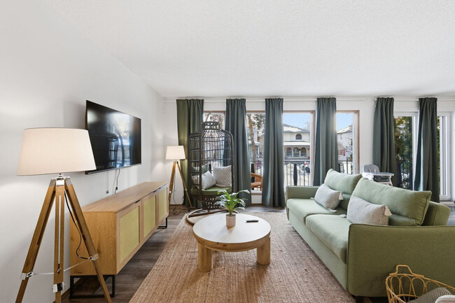 Photo - 9110-9177 77 Ave NW Unit SI FL1-ID1564636P