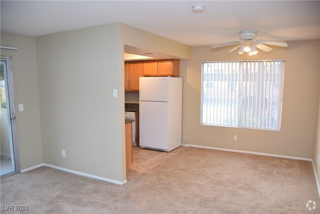 Building Photo - 7300 W Pirates Cove Rd Unit 1057 Rental