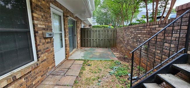 Photo - 307 Adair St Unidad B3 Rental