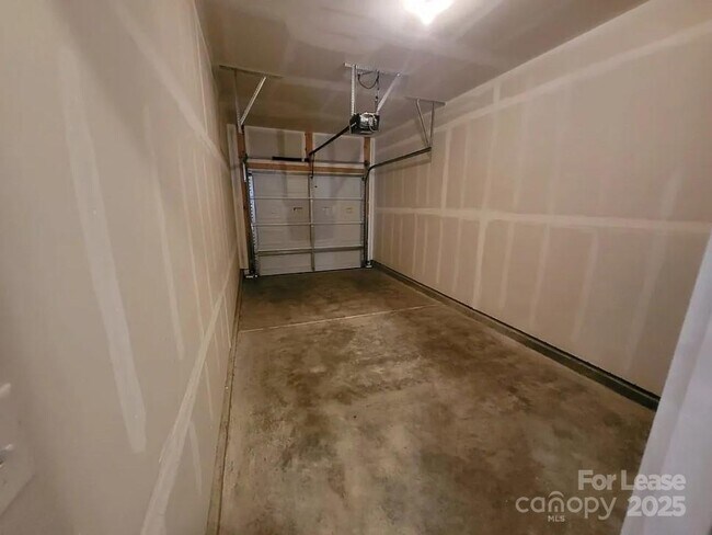 Photo - 15248 Wrights Crossing Dr