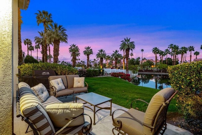 Photo - 55438 Firestone