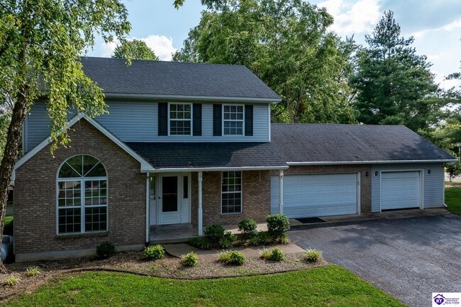 Photo - 119 Charlotte Cir