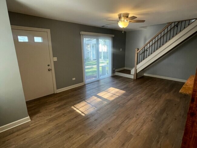 Photo - 1202 Spur Ct