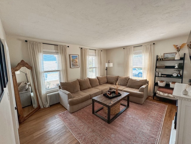 Photo - 30 Fairview Ave Unit APT 1