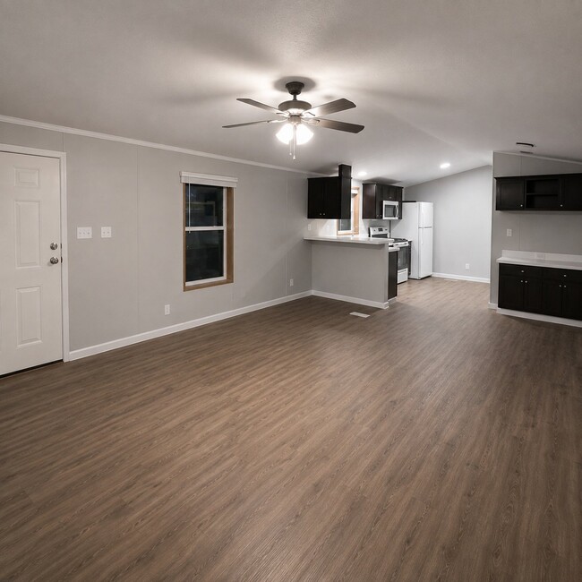 Photo - 97 Deerwood Park