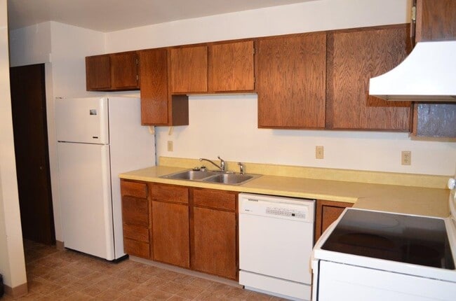 Photo - 1610 Roadrunner Pl