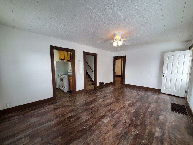 2015 Merner Ave Unit 1