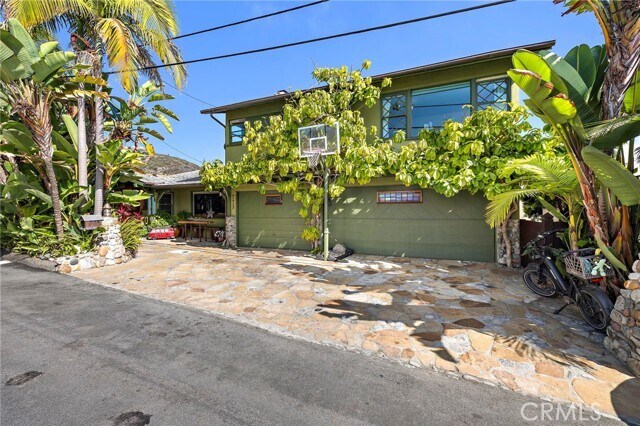 Photo - 773 St Ann's Dr
