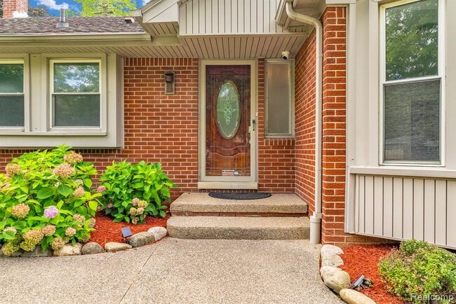 Photo - 36939 Heatherton Dr