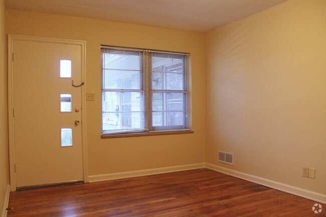 Building Photo - 2131 Coburn Blvd Rental