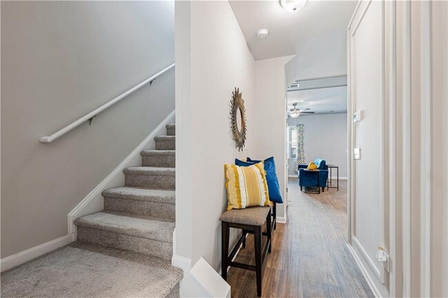 Photo - 2831 Ridgeview Dr