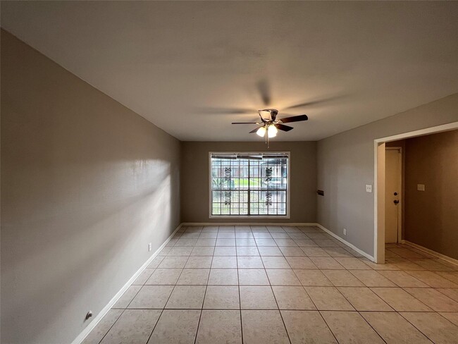 Photo - 3409 Bacon St