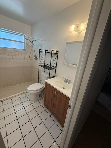 Photo - 327 Silver Beach Rd