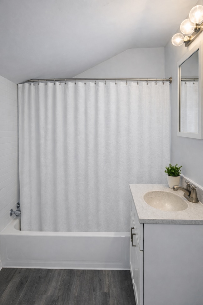 Photo - 2 Bedroom Plain Township Home for Rent