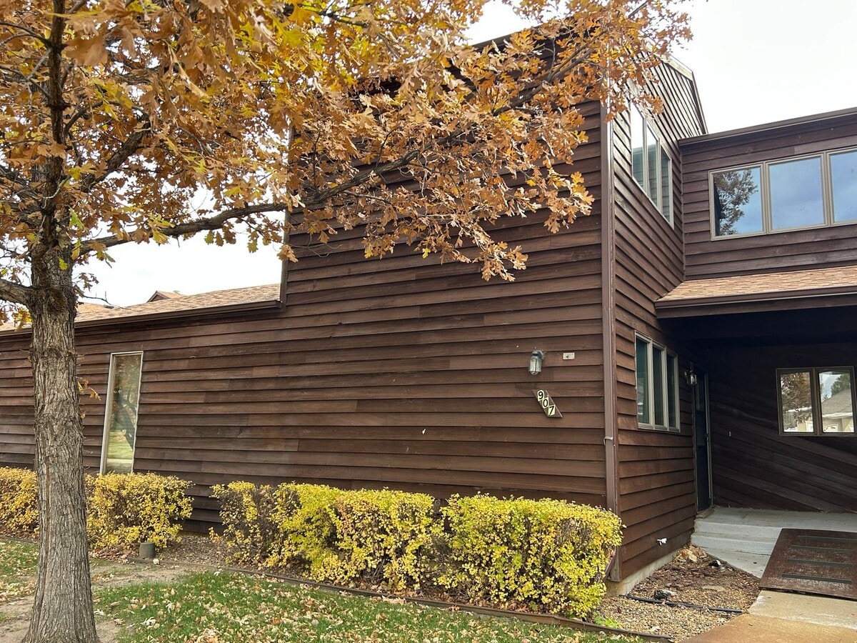 Spacious 3 bed 2 bath Retreat! - Spacious 3 bed 2 bath Retreat!