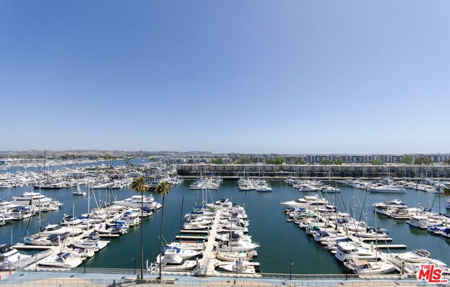 Photo - 4335 Marina City Dr Unit 642
