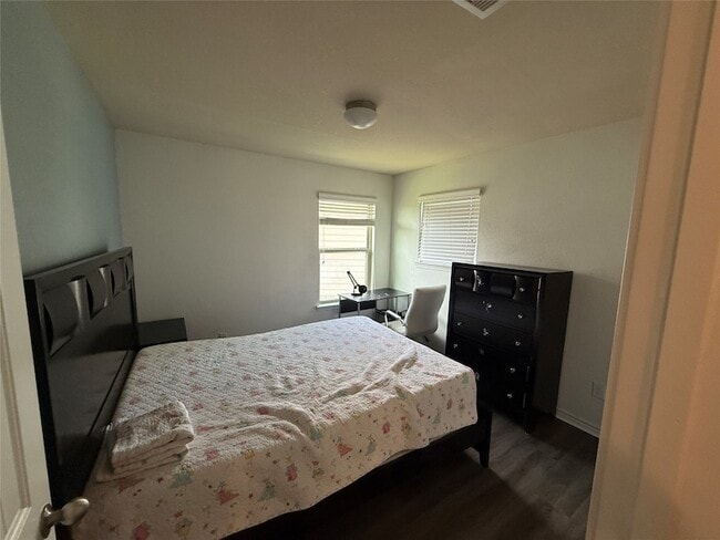 Photo - 9203 Haverford Cove Ct