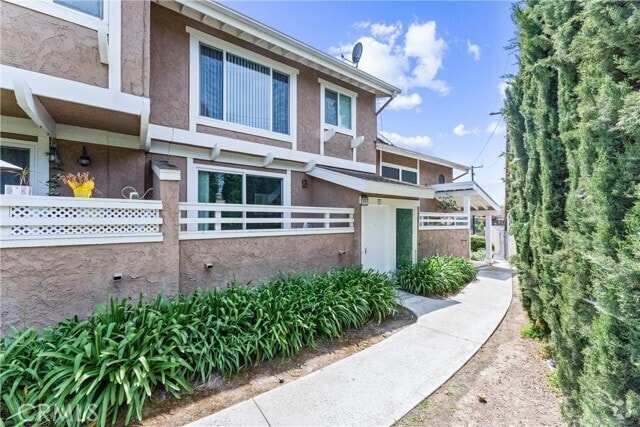 Building Photo - 965 W Imperial Hwy Unit E Rental