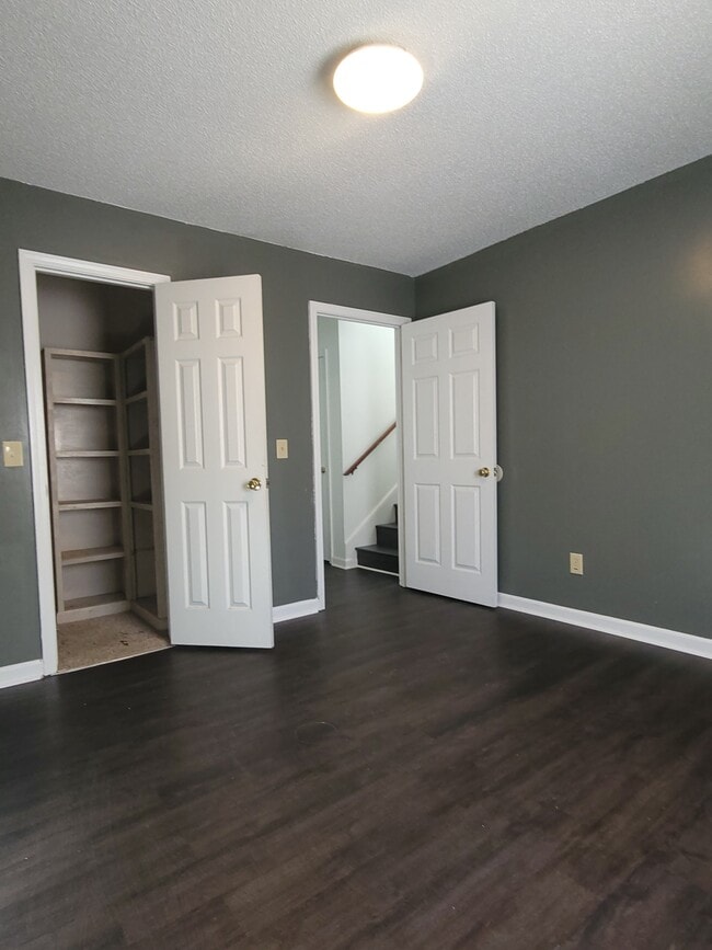 Photo - 304 Briggs Ave