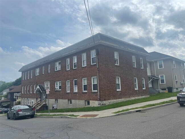 Photo - 77 Colfax Ave Unit 8