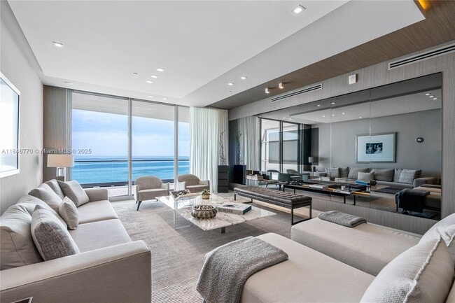Building Photo - 9349 Collins Ave Unit 605 Rental