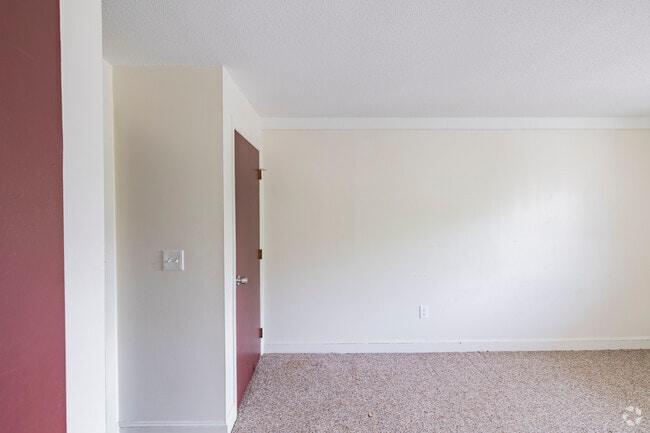 1BD, 1BA - 550SF - Bedroom
