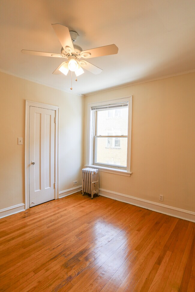Photo - 2234 W Farwell Ave Apartment Unit #2