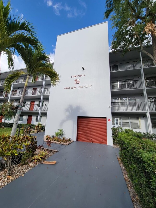 Photo - 1301 SW 134th Way Condo Unit 109B