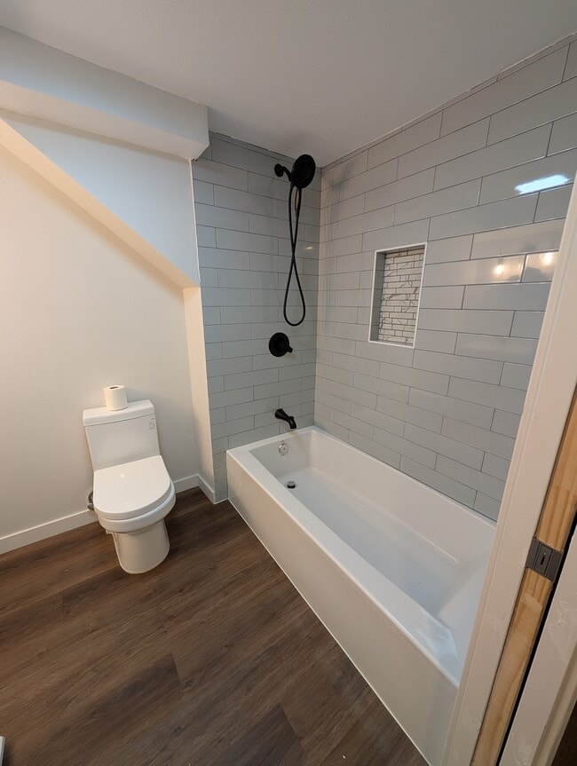 Photo - 5936 34th Ave SW Unit B