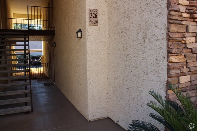 Building Photo - "Charming Studio Condo in Prime Las Vegas ... Unit #273