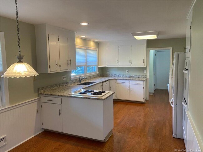 Photo - 11 Eastwood Rd